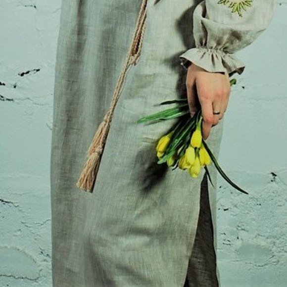 Ukrainian embroidered maxi linen dress Size 10 - Picture 2 of 2